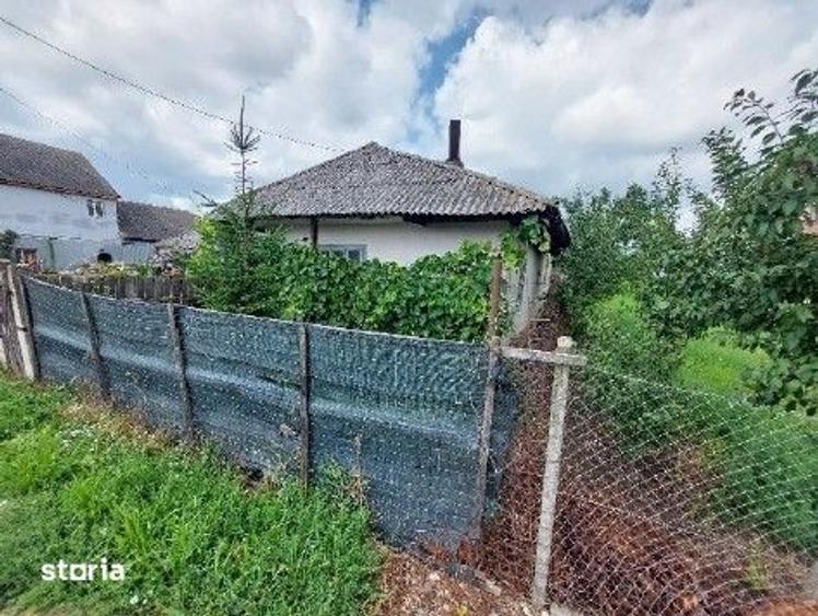 Casă cu 6 camere cu Teren 692 Mp în Nicolae Bălcescu