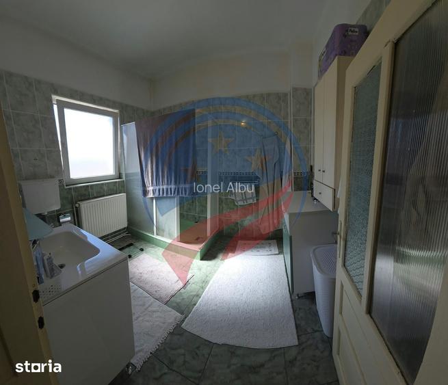Casa tip duplex de vanzare 217 mp, teren 897 mp, zona centrala Ludu?