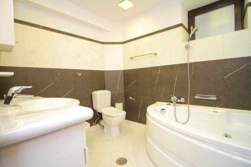 Apartament cu 5 camere în Dorobanți