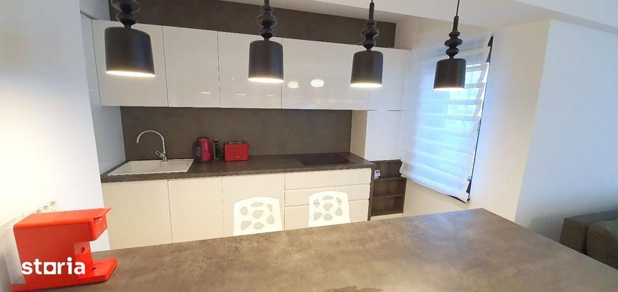 Apartament cu 4 camere în Dămăroaia
