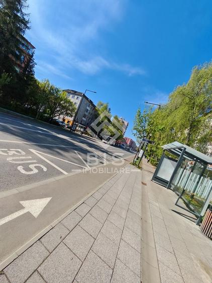 Apartament cu 2 camere semidecomandat în Decebal