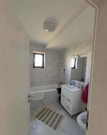 Apartament cu 2 camere decomandat în Hipodrom 3