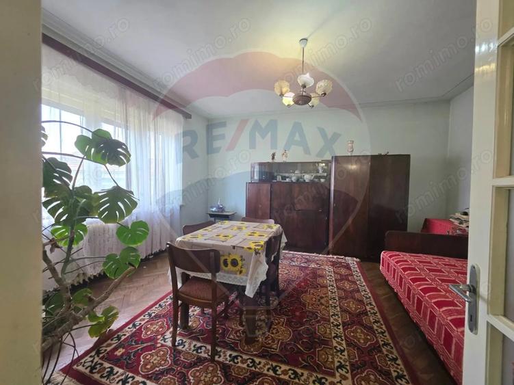 Oportunitate rara in Binderbubi Medias | casa + 655 mp teren - 8