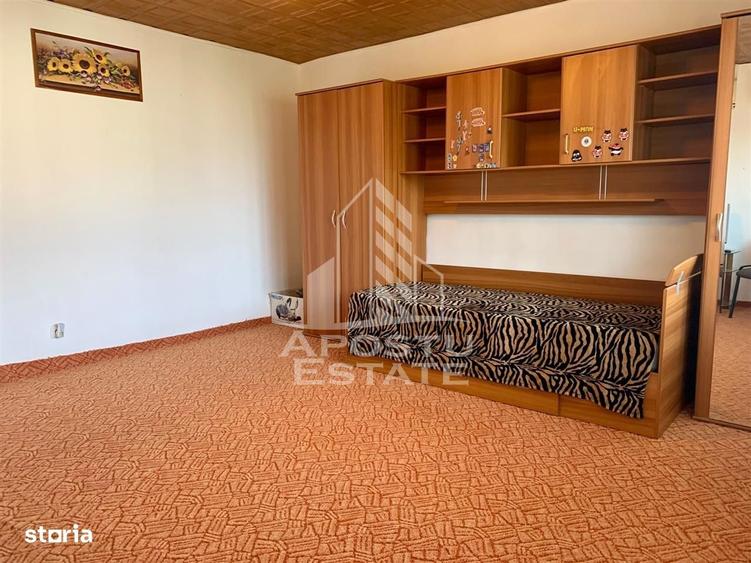 Apartament cu 2 camere, mobilat în Steaua
