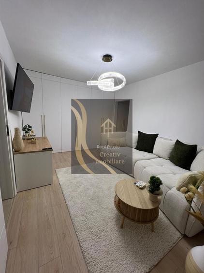 Apartament cu 2 camere semidecomandat în 1 Mai
