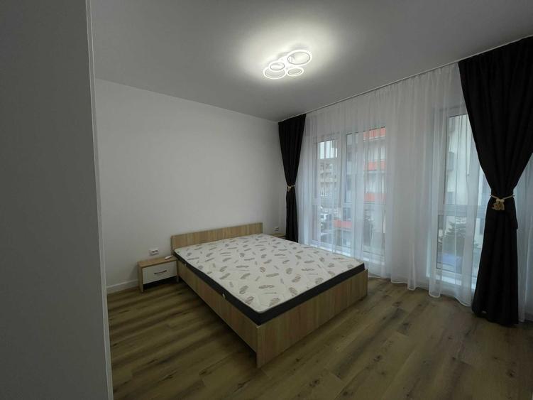 Apartament cu 2 camere decomandat în Florești