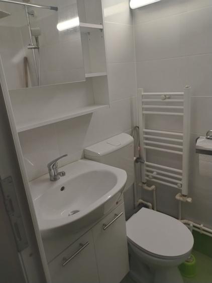 Apartament cu 3 camere nedecomandat în Alexandru cel Bun