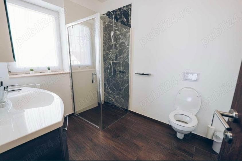 Casă cu 6 camere în Central