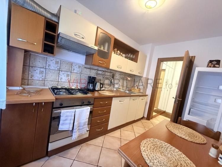 Apartament cu 3 camere decomandat în Grivița