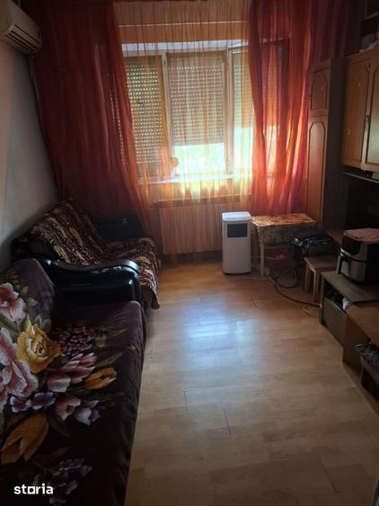 Garsoniera Micro40 et3/3 ,grup sanitar propriu 20000 euro - 1