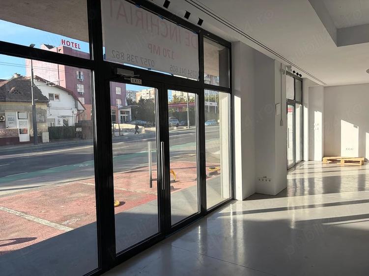Spațiu comercial, de 170 mp, în Mănăștur