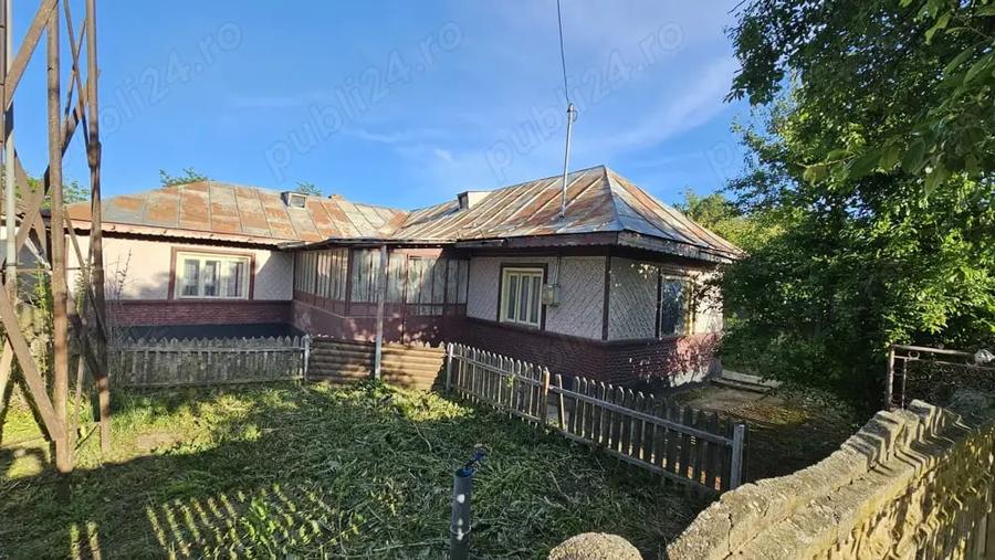 Casă cu 4 camere în Drajna Nouă