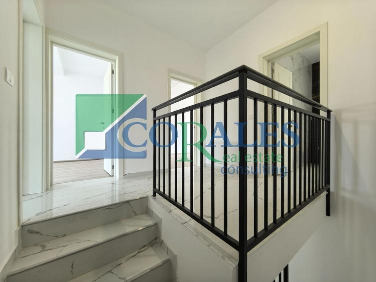 Duplex cu 5 camere cu Canalizare în Dumbrăvița