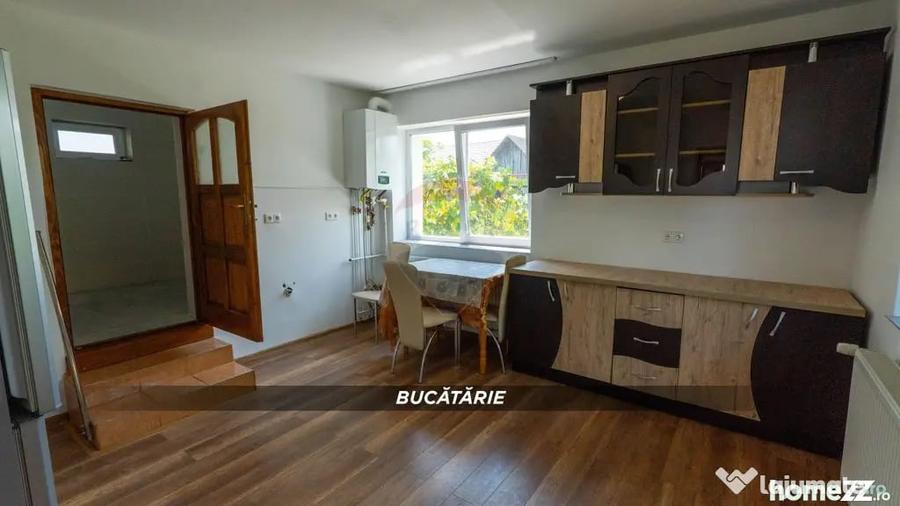 Casă cu 2 camere cu Teren 900 Mp în Mireșu Mare