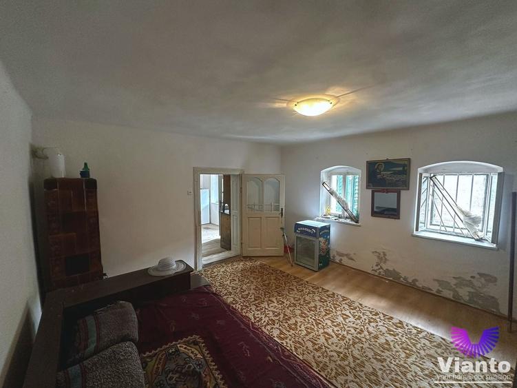 Casă individuală cu 3 camere cu Canalizare în Fântânele