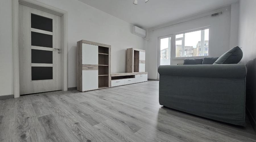 Apartament cu 2 camere decomandat în Tineretului