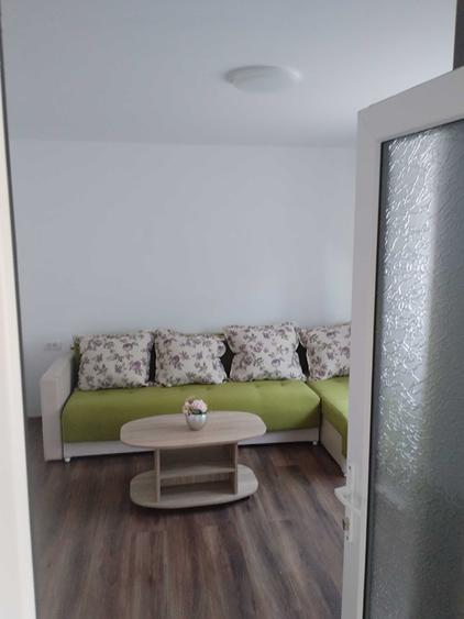 Apartament cu 2 camere decomandat în Viile Noi