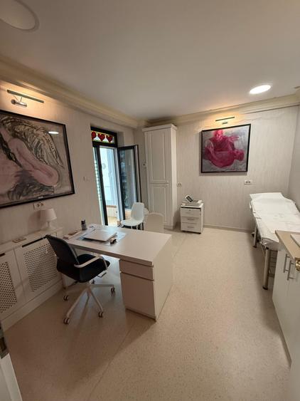 Apartament cu 4 camere decomandat în Aviației
