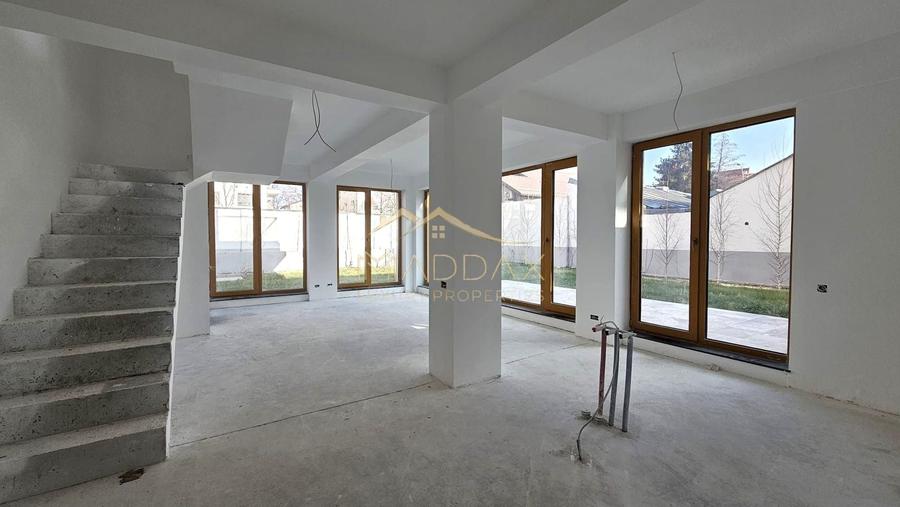 Apartament cu 3 camere în Domenii