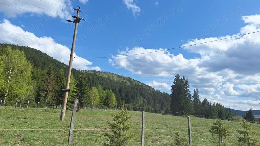 Teren de 2100 mp, în Comandău