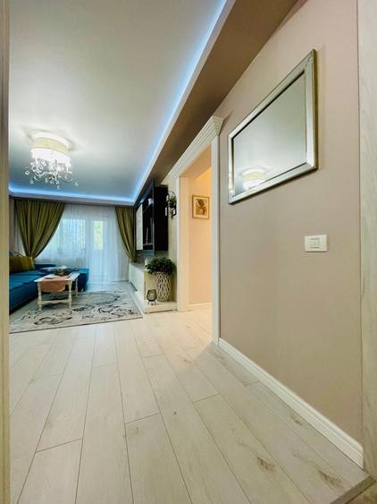 Apartament cu 2 camere decomandat în Exterior Vest
