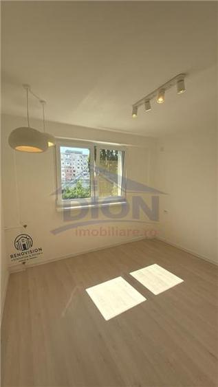 Apartament cu 2 camere decomandat în 1 Decembrie 1918