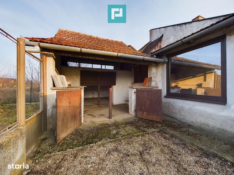 Casă cu 3 camere cu Canalizare în Periam