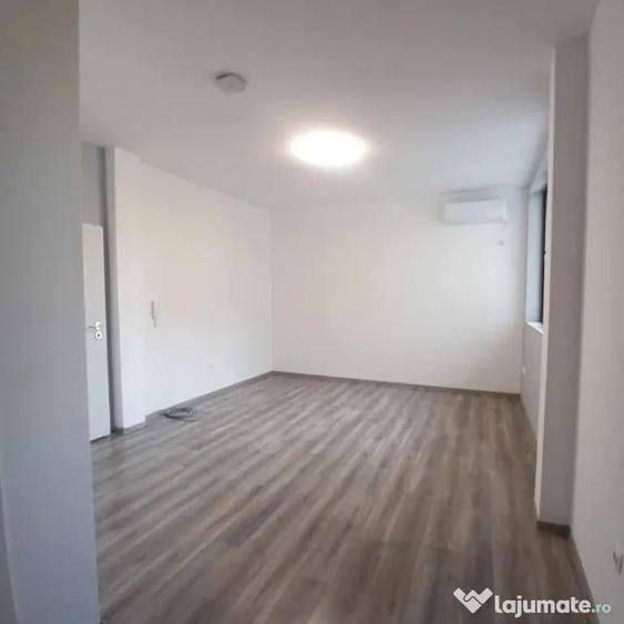 Gheorghe Lazar apartament de vanzare o camera - 3