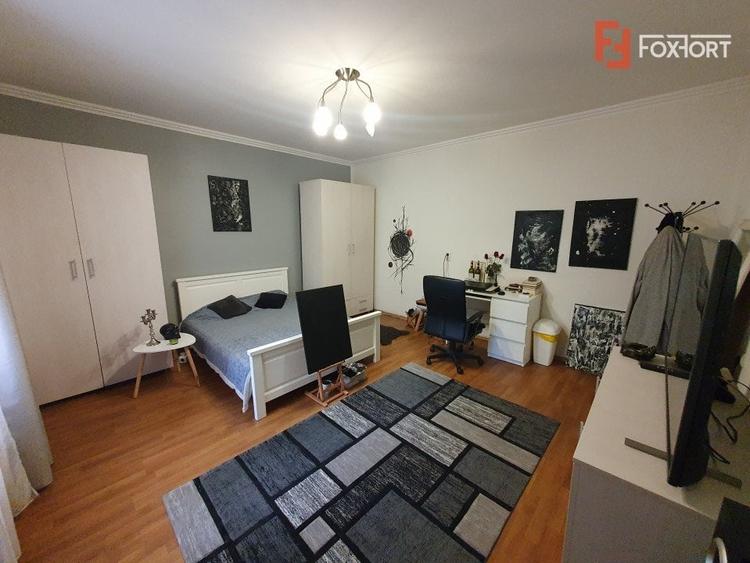 Apartament cu 2 camere decomandat, mobilat în Sinaia