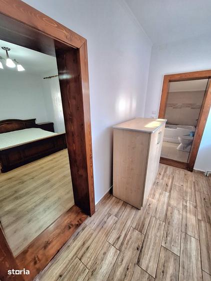 Casă cu 4 camere cu Teren 500 Mp în Iosia
