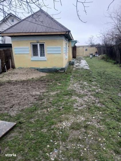 Casă cu 3 camere în Golfin