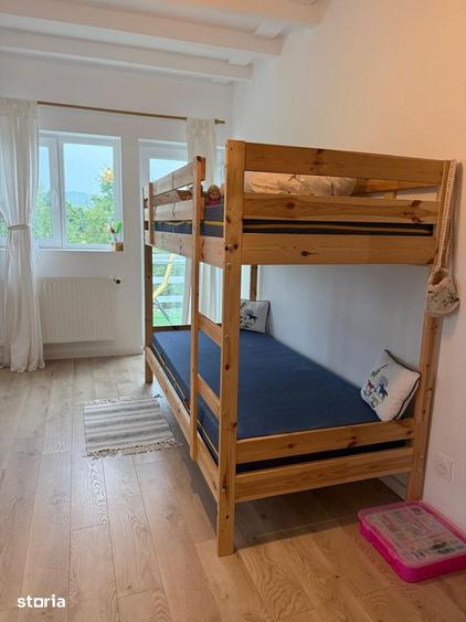 Casă cu 3 camere cu Teren 2000 Mp în Brebu