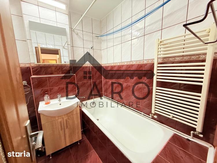 Apartament cu 2 camere decomandat în Cornișa