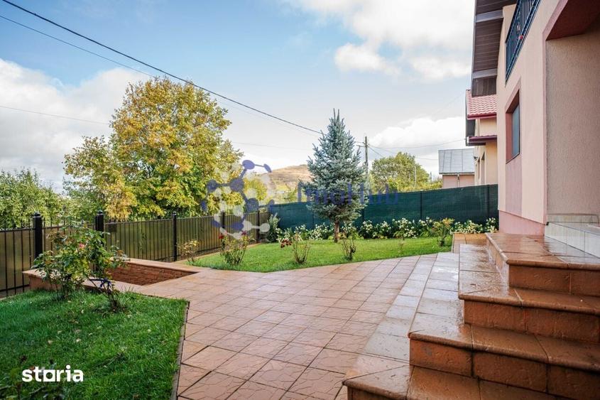 Casă cu 3 camere cu Teren 805 Mp în Miroslava