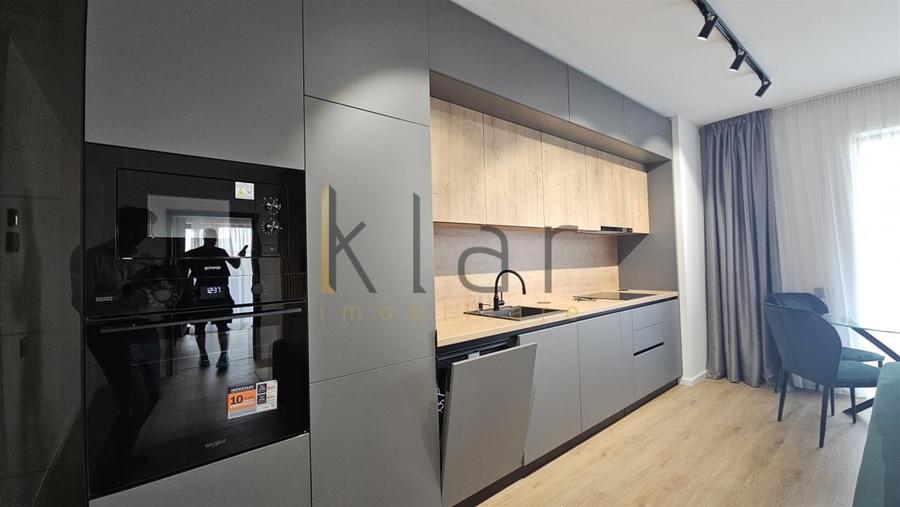 Apartament cu 2 camere semidecomandat, mobilat în Semicentral