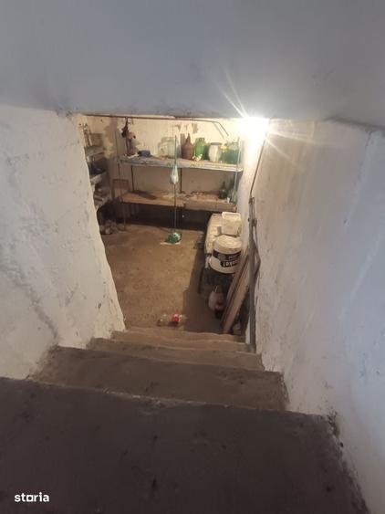 Casă cu 4 camere în Central