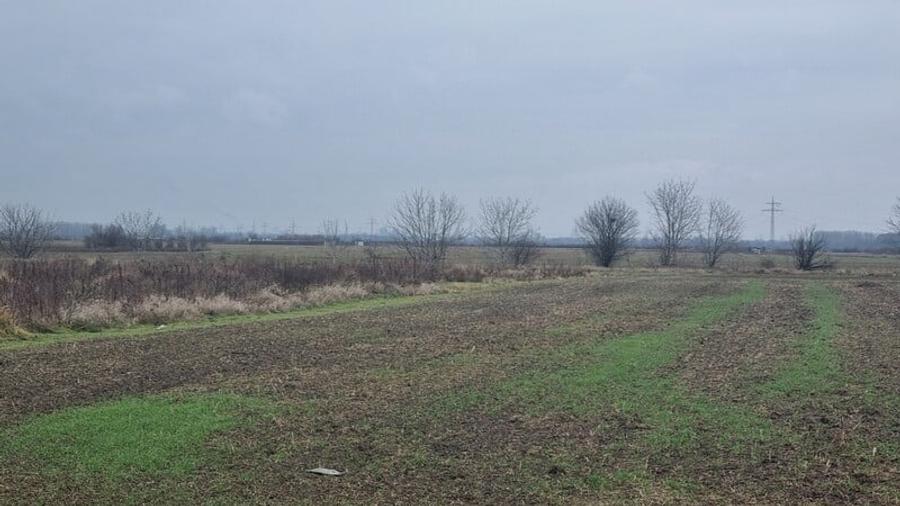 Teren Construcții intravilan de 800 mp, în 1 Decembrie