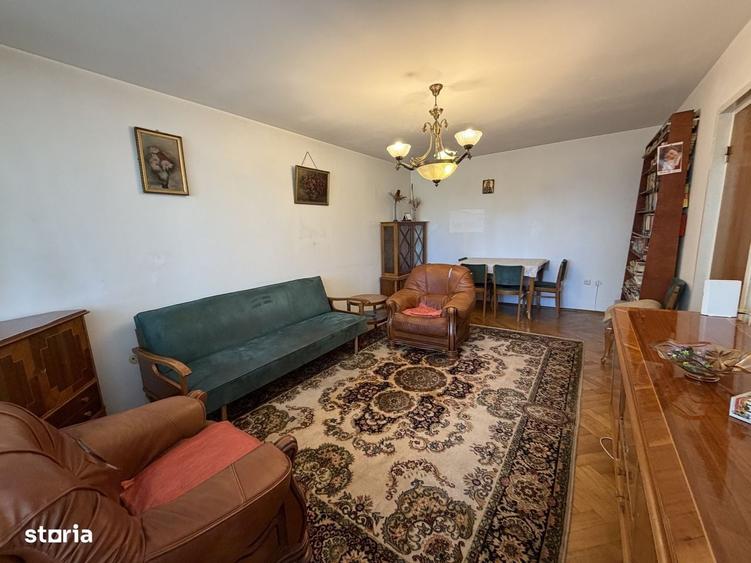 Apartament cu 3 camere în Central