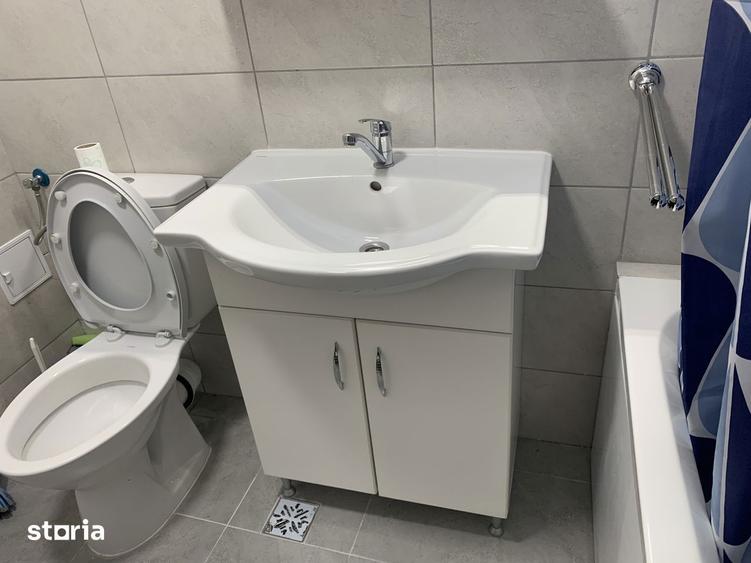 Apartament cu 2 camere decomandat, mobilat în Titan