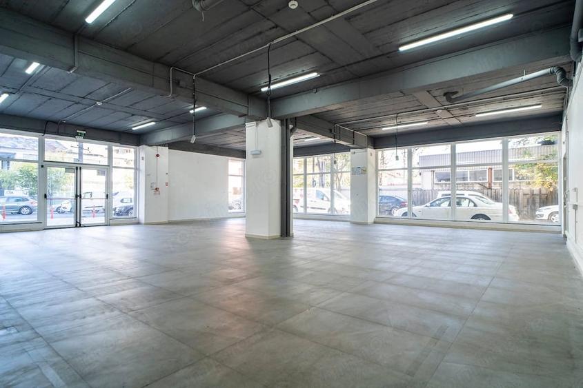 Spațiu comercial, de 280 mp, în Militari