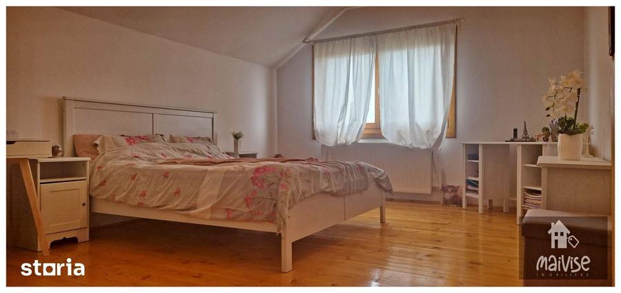 Casă cu 5 camere decomandat cu Teren 927 Mp în Hărman