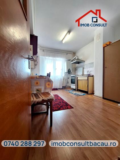 Apartament cu 2 camere decomandat în 9 Mai
