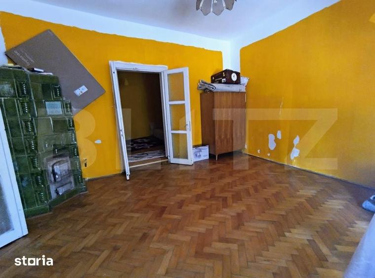 Casă cu 3 camere cu Teren 100 Mp în Central