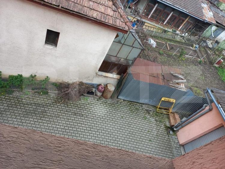 Spațiu comercial, de 1,200 mp, în Reghin