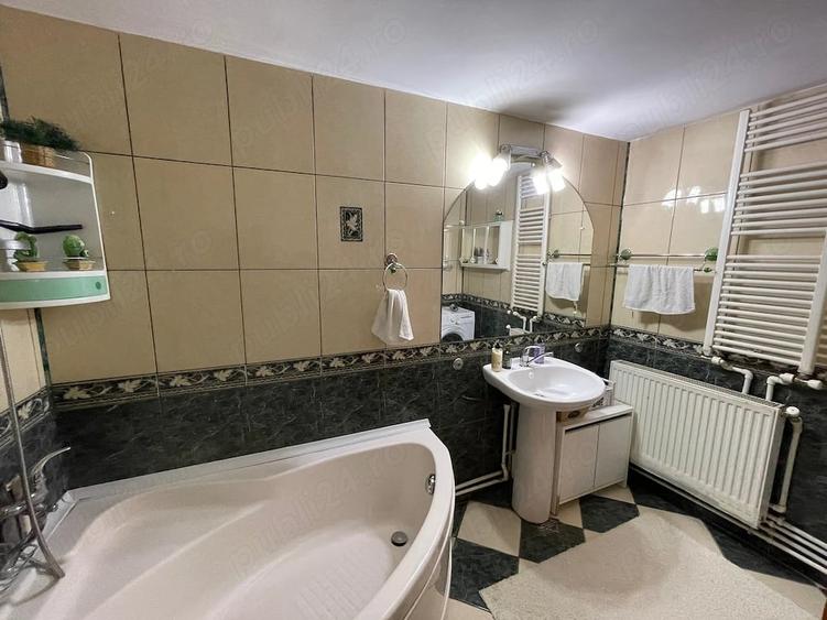 Casă cu 3 camere cu Teren 110 Mp în Central