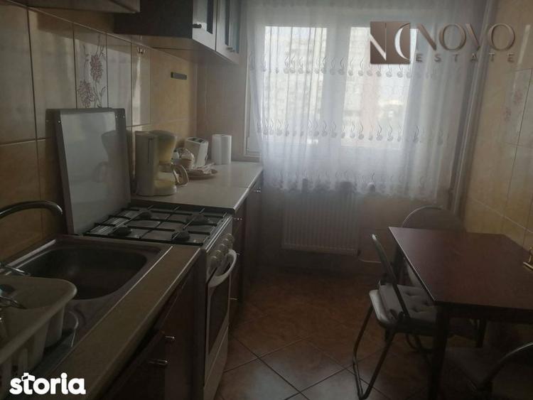 Apartament cu 2 camere semidecomandat în Tei