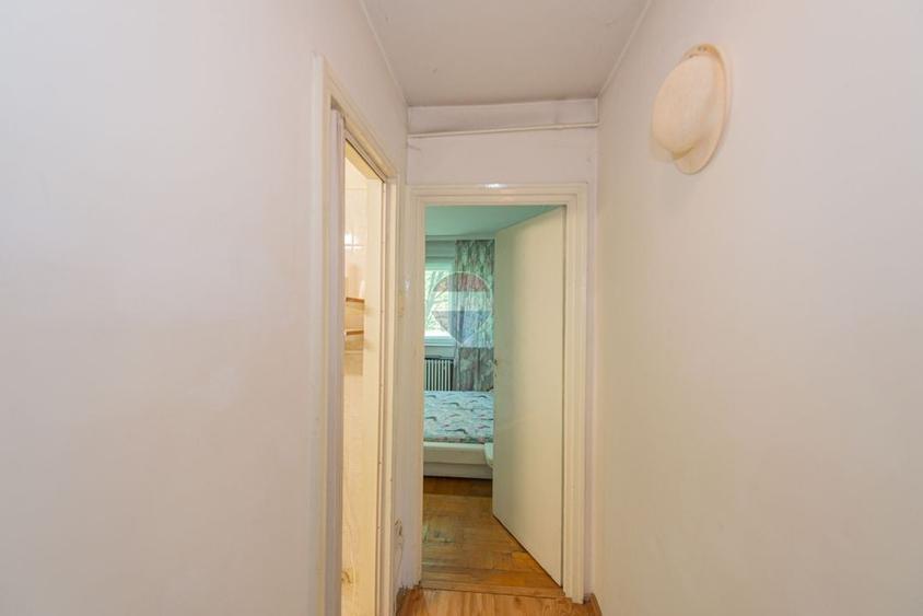 Apartament cu 3 camere, mobilat în Crângași