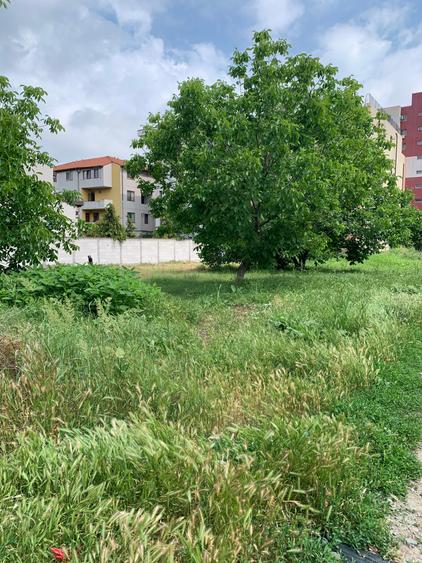 Teren Construcții intravilan de 500 mp, în Primo
