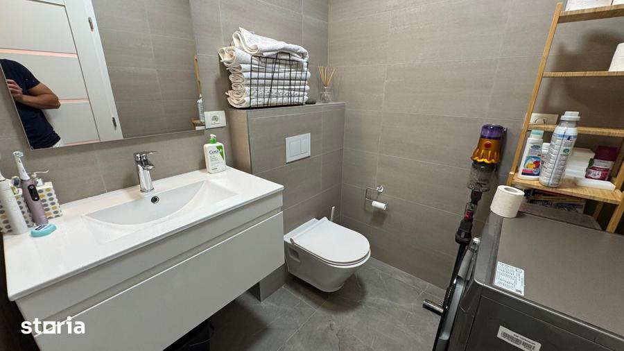 Apartament cu 3 camere în Telegrafului