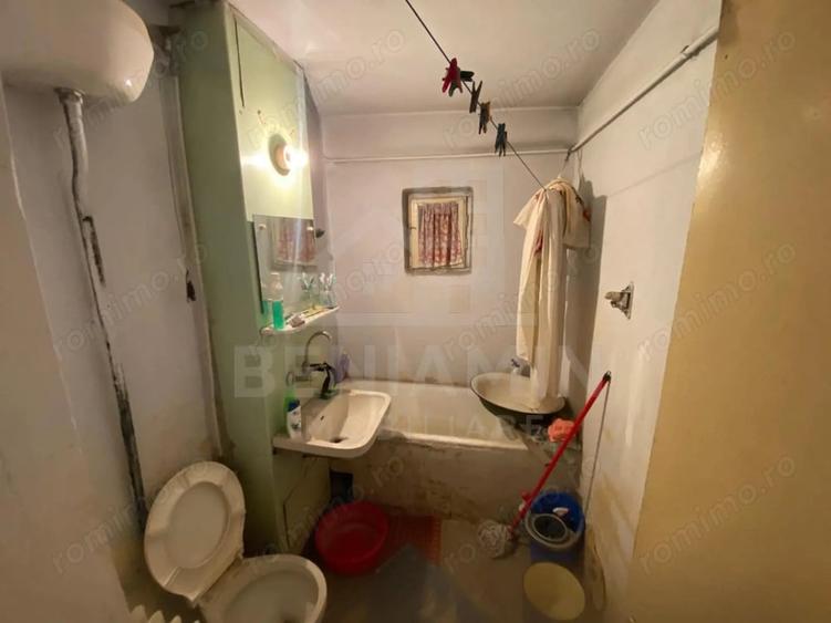 Apartament 2 camere semidecomandat spatios 56mp Rovine MOL - 3